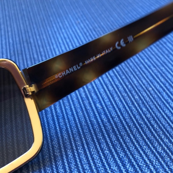 SOLD CHANEL Oversized Shield Sunglasses - Picture 6 of 8